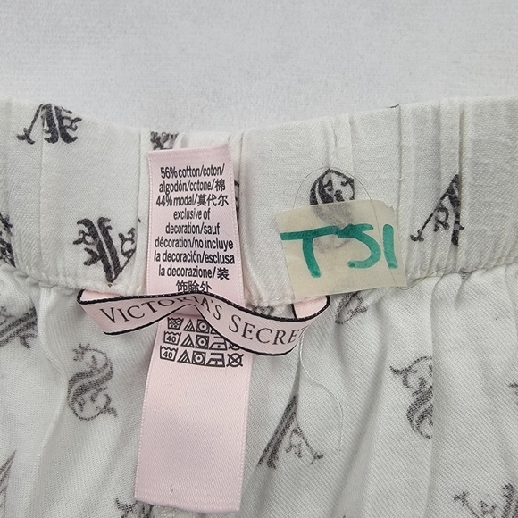 Victoria's Secret flannel drawstring waist sleep lounge shorts - Picture 4 of 4